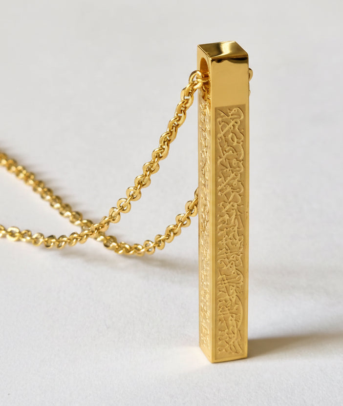 The Throne pendant necklace