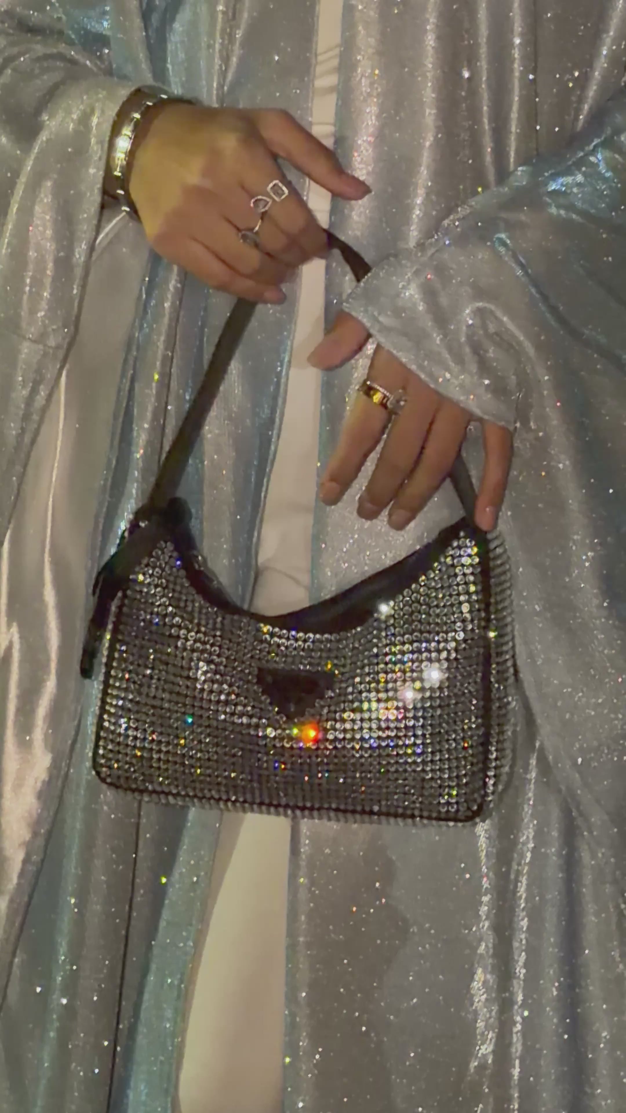 Shimmer Abaya